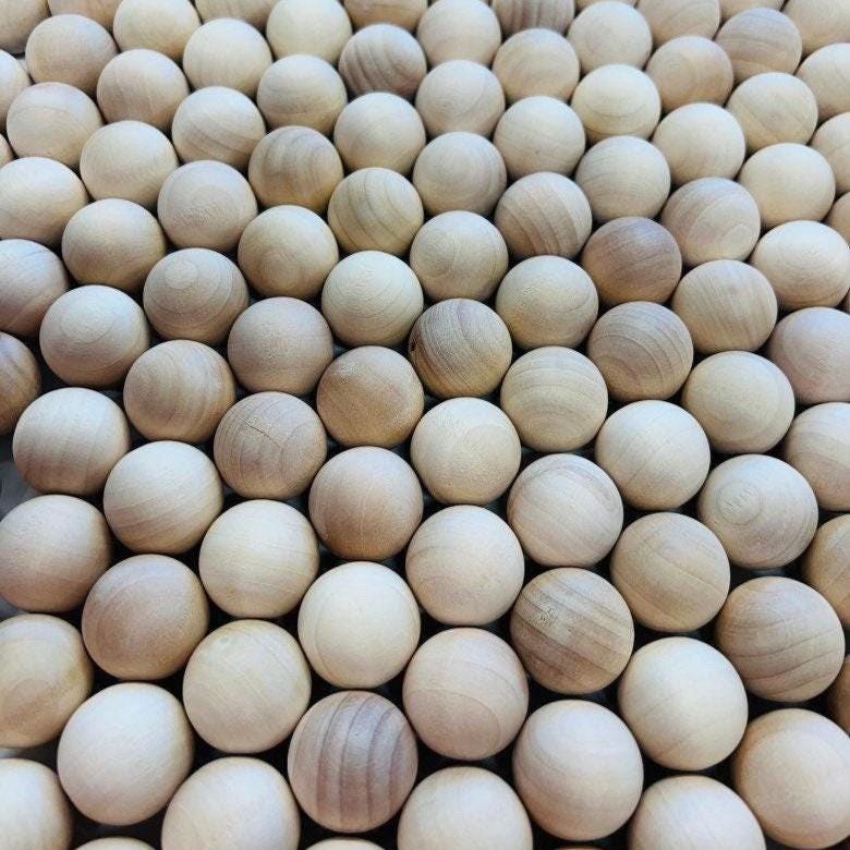 Wooden Craft Ball – Unfinished Natural Sphere for Sorting Games
